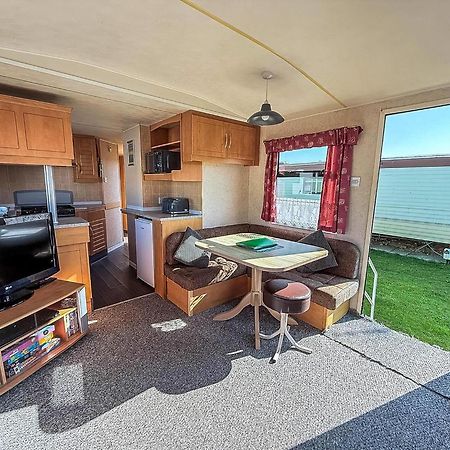 8 Berth Caravan With Free Wifi At Heacham Holiday Park In Norfolk Ref 21008E Buitenkant foto