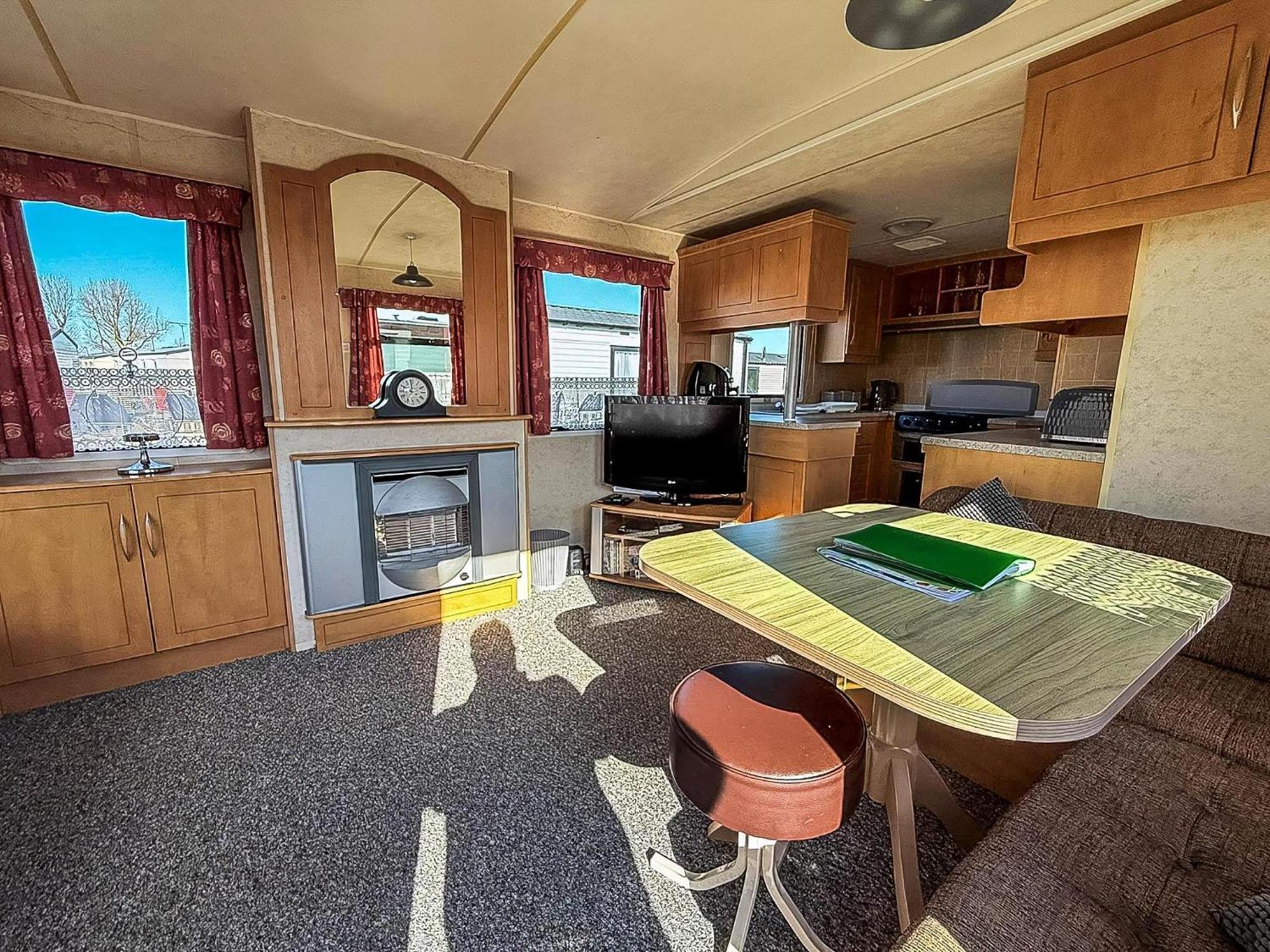 8 Berth Caravan With Free Wifi At Heacham Holiday Park In Norfolk Ref 21008E Buitenkant foto